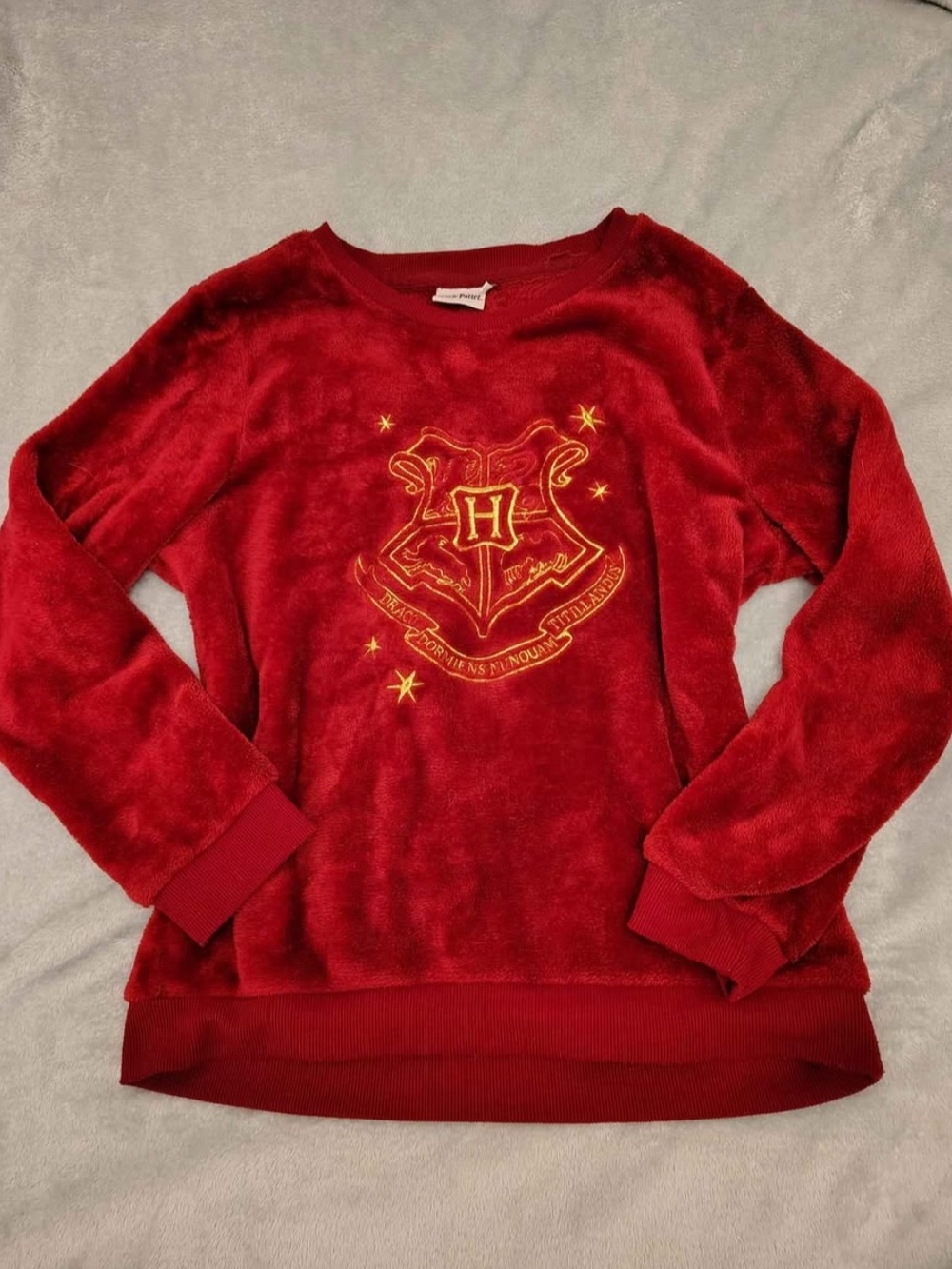 Red Plush Crewneck Sweater with Hogwarts Crest
